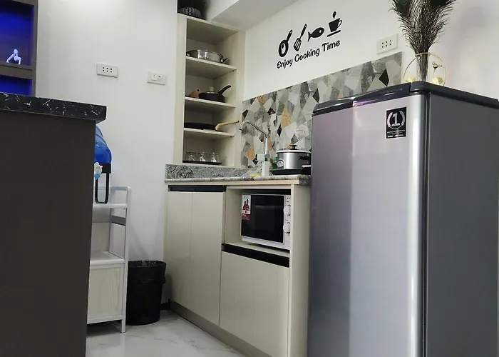 Azur B316 Near Airport, Netflix, Stylish, Cozy With Swimming Pool *