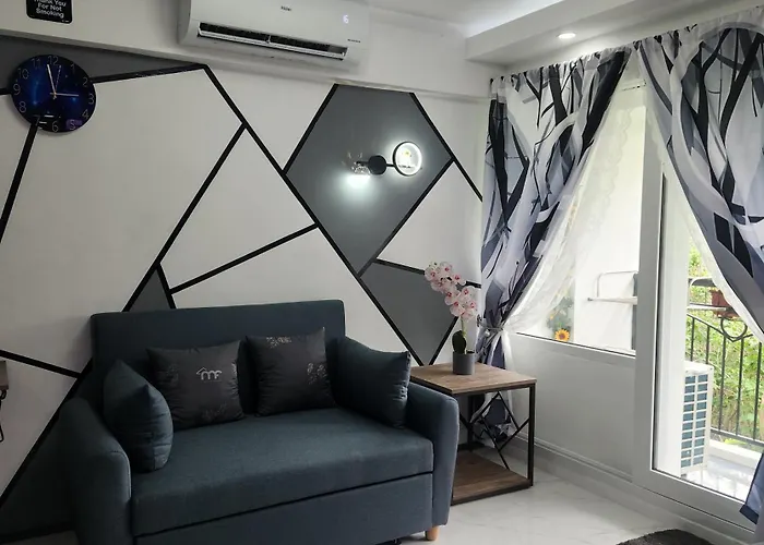 Azur B316 Near Airport, Netflix, Stylish, Cozy With Swimming Pool Lapu-Lapu City
