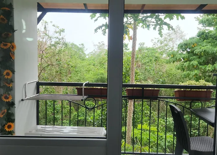 Azur B316 Near Airport, Netflix, Stylish, Cozy With Swimming Pool Apartment