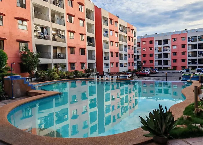 Azur B316 Near Airport, Netflix, Stylish, Cozy With Swimming Pool *